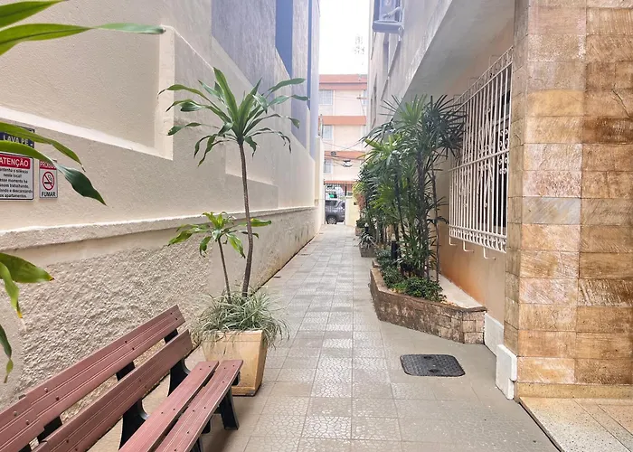 207 VENDAVAL - Flat 1 Quadra Praia do Forte com AC e Wifi